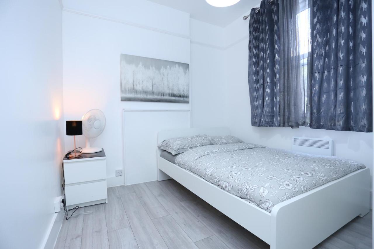 London Town Apartment- Lewisham Εξωτερικό φωτογραφία